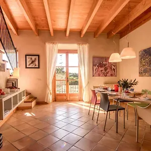 Ferienhaus Townhouse In 300 Mts To The